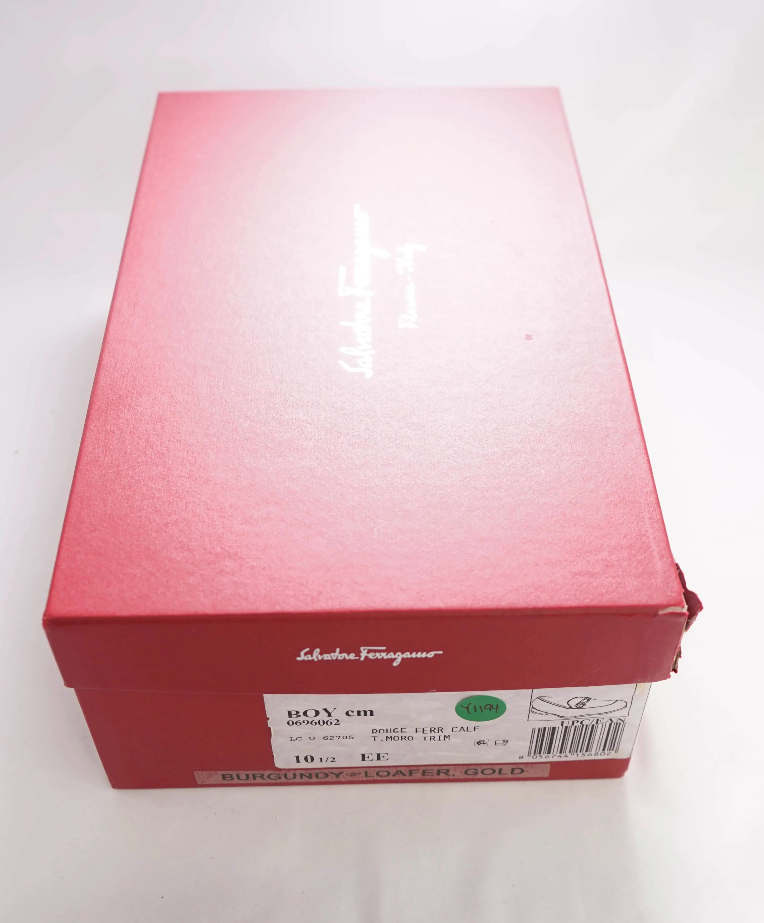 $700 SALVATORE FERRAGAMO - *BOY 2 * Chain Bit Sleek Logo Loafer - 10.5 EE US