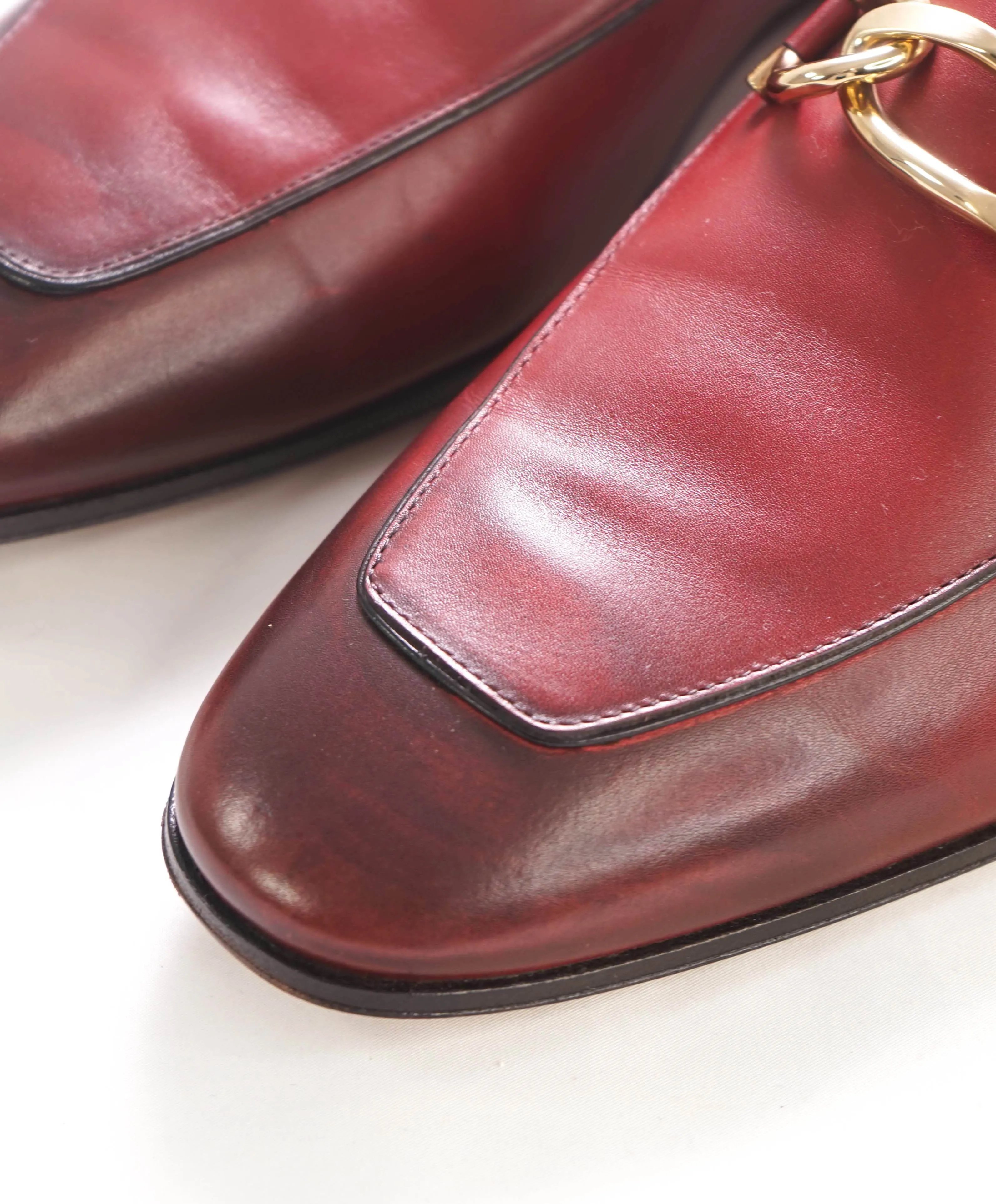 $700 SALVATORE FERRAGAMO - *BOY 2 * Chain Bit Sleek Logo Loafer - 10.5 EE US
