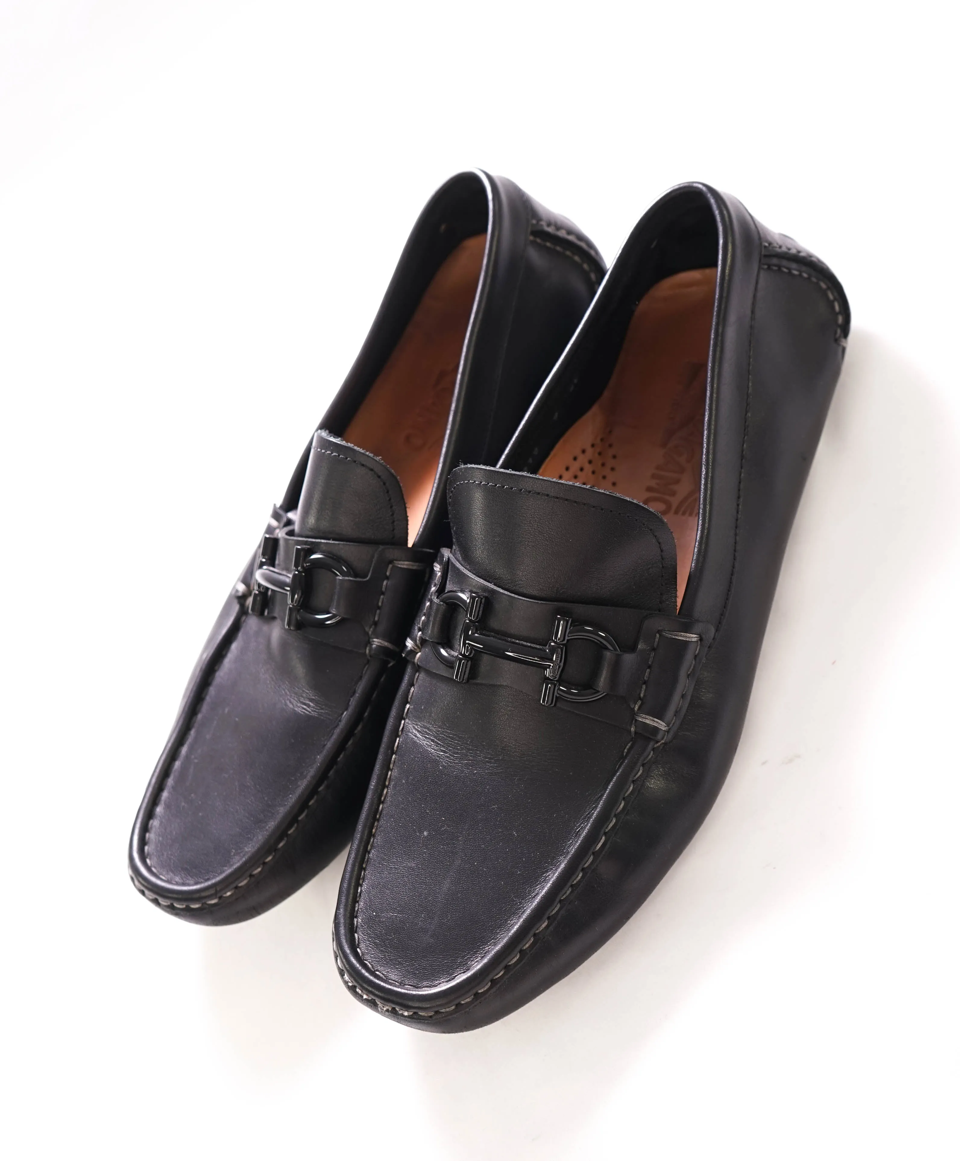 $750 SALVATORE FERRAGAMO - Parigi Black Gancini Bit Loafer - 9 EE US