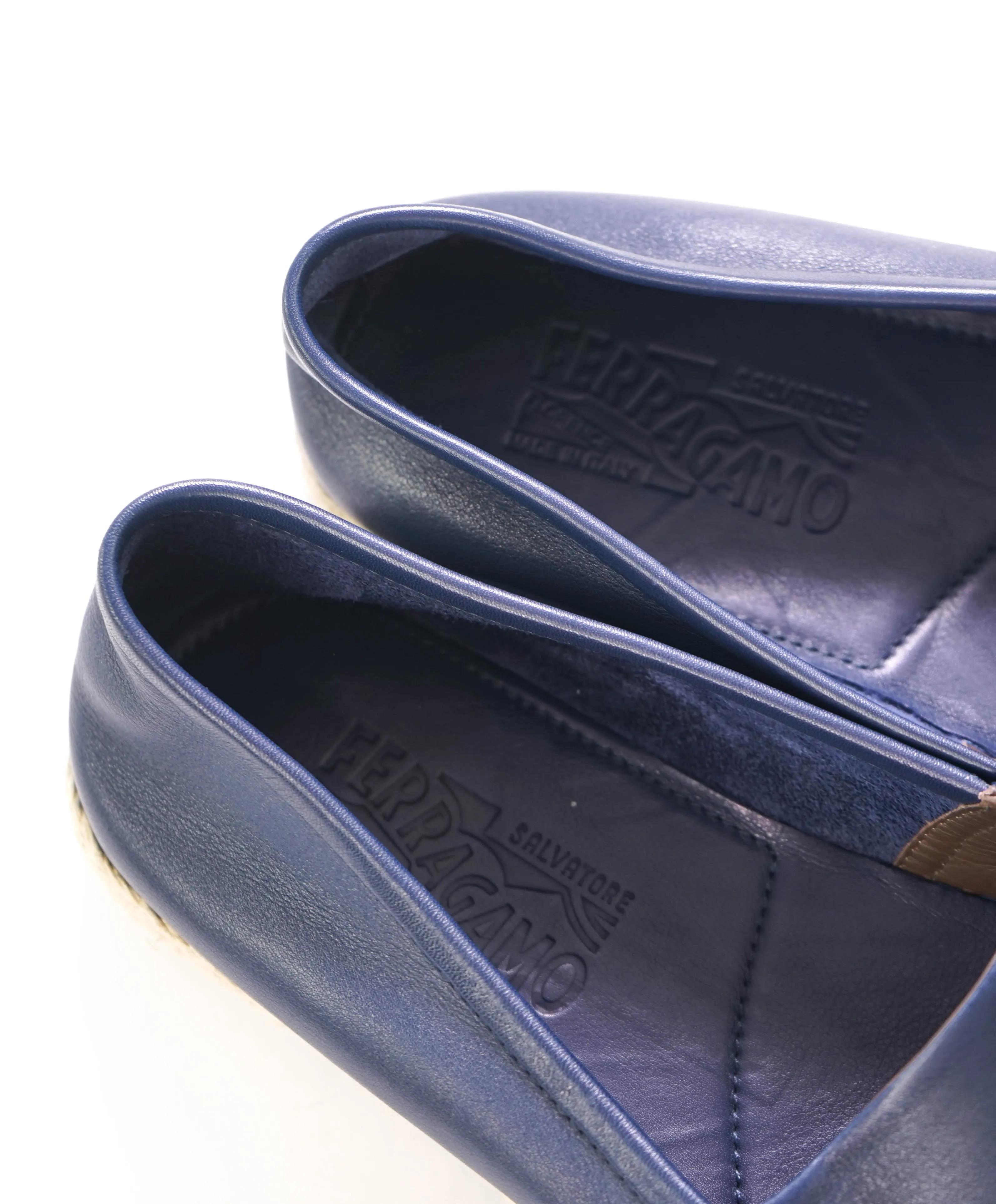 $750 SALVATORE FERRAGAMO - "Gancio" Navy Espadrille Loafer - 9 US