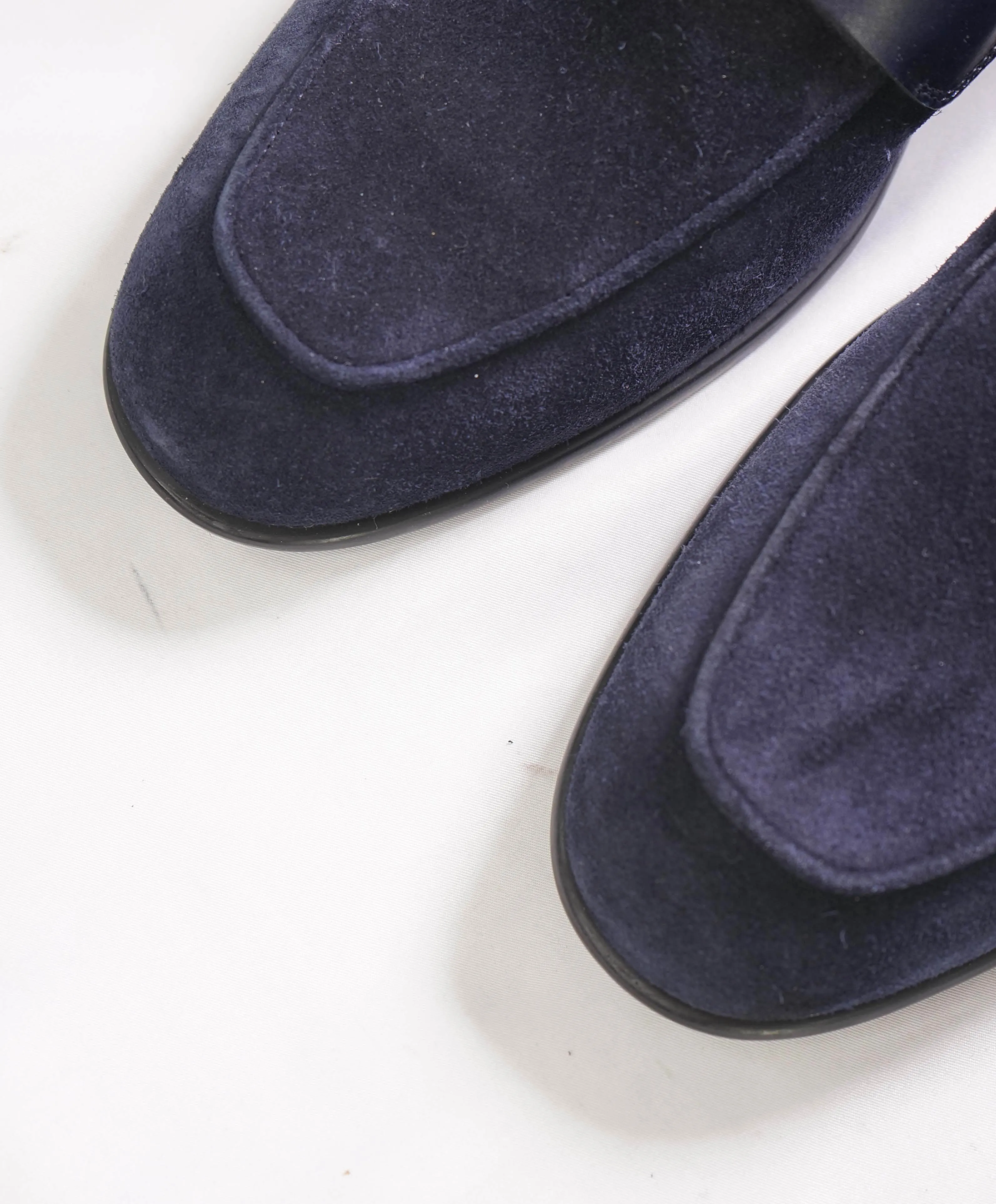 $880 SALVATORE FERRAGAMO - *FUNES* Blue Suede Penny Loafer - 8 EE US