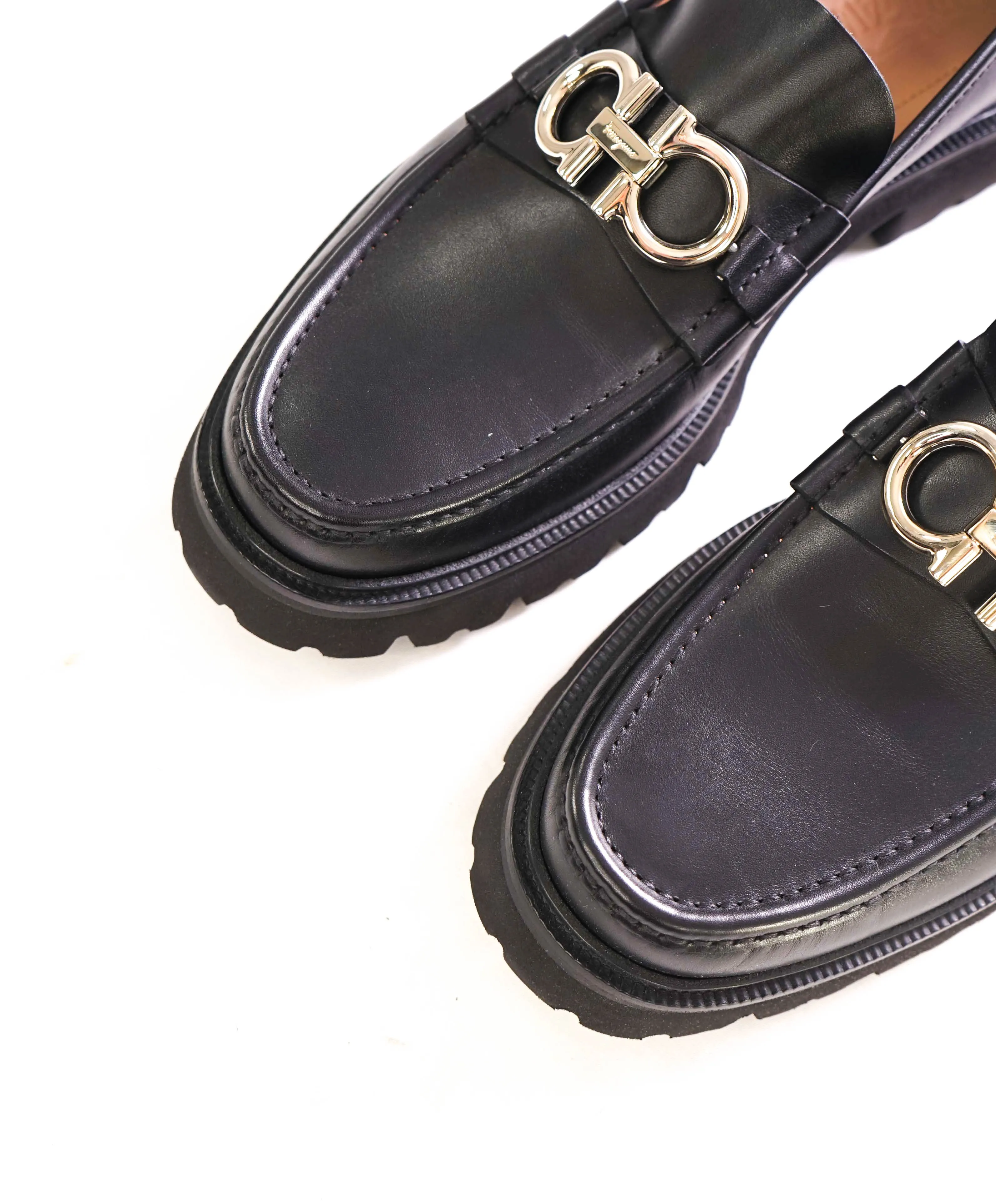 $930 SALVATORE FERRAGAMO - *BLEEKER* Black Leather Heel Lug Sole Loafer - 11.5 E US