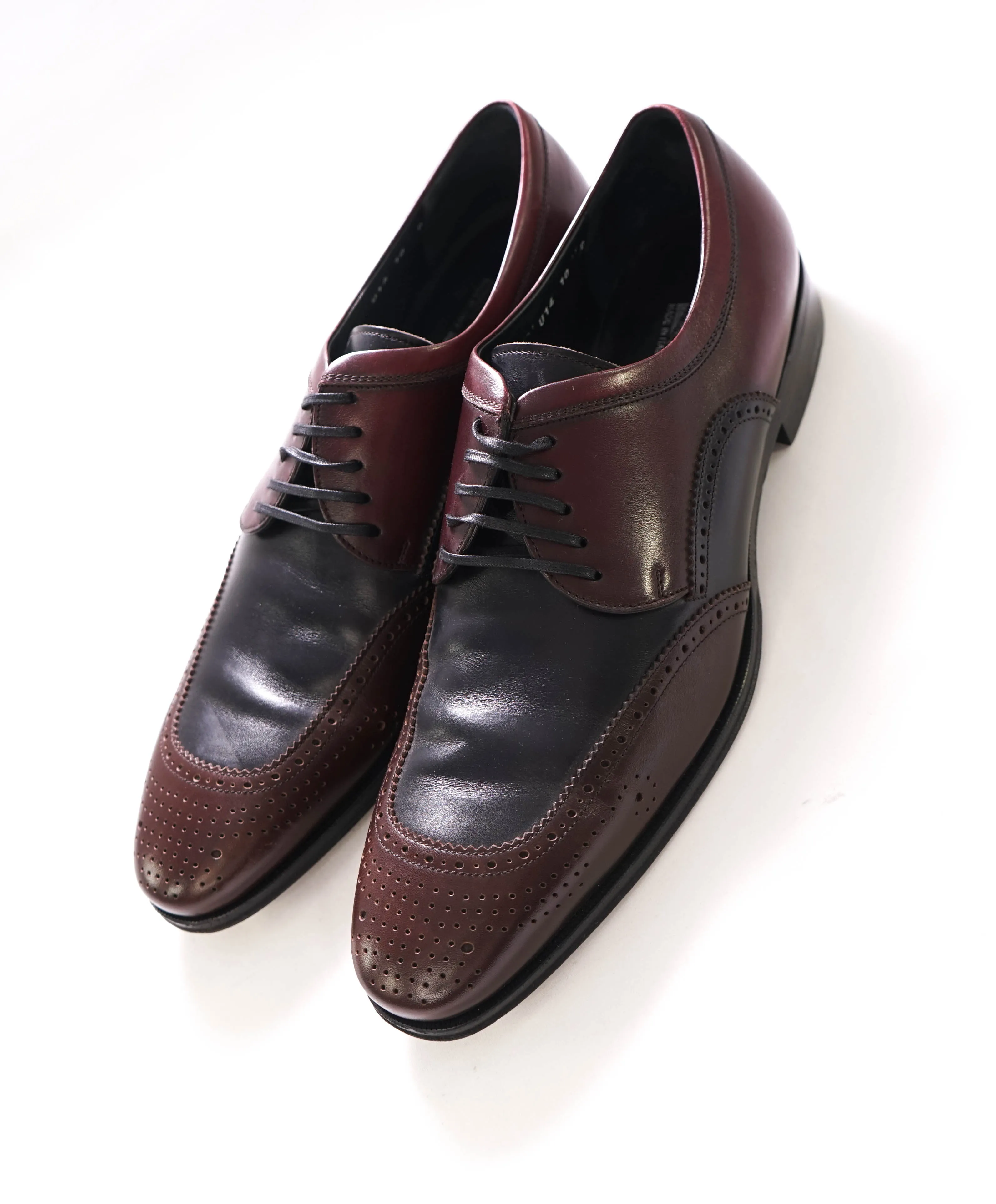 $950 SALVATORE FERRAGAMO - 2-Tone Brogue Oxfords - 10 D US