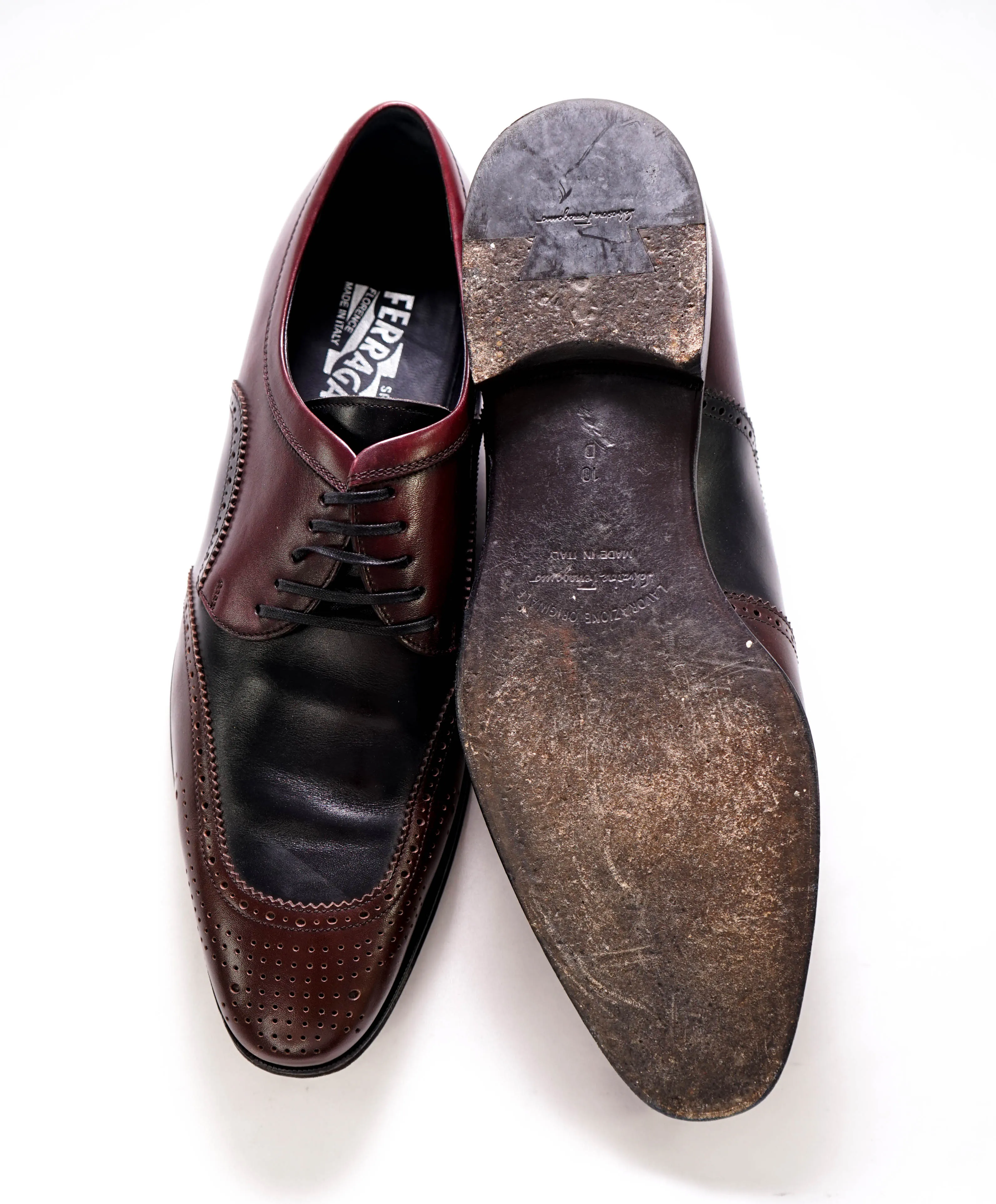 $950 SALVATORE FERRAGAMO - 2-Tone Brogue Oxfords - 10 D US