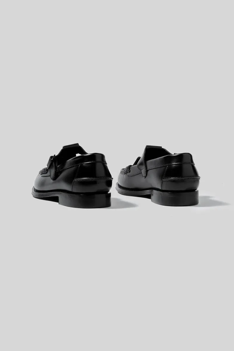 Alber in Black