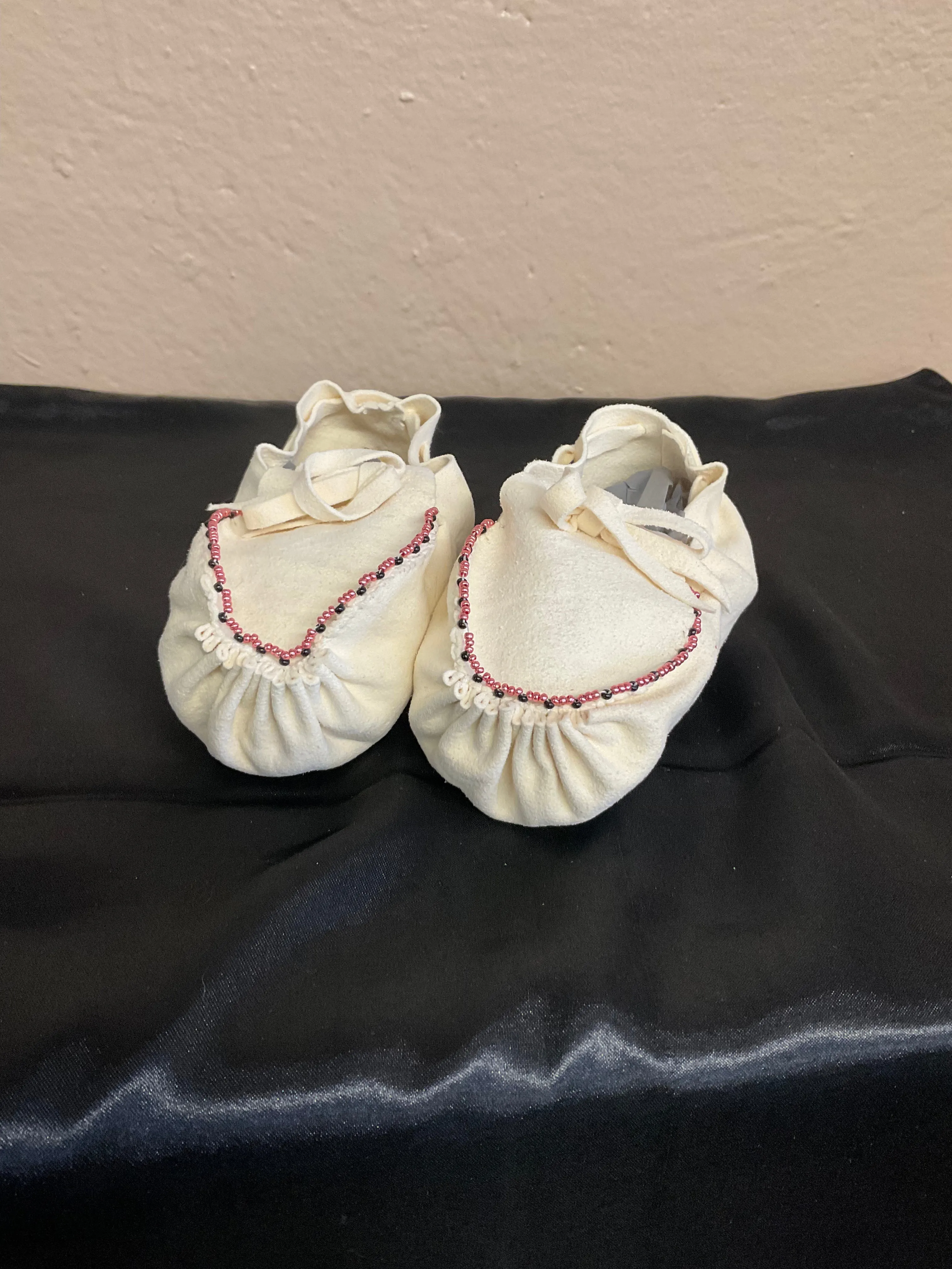 Beaded & Pucker Baby Moccasins