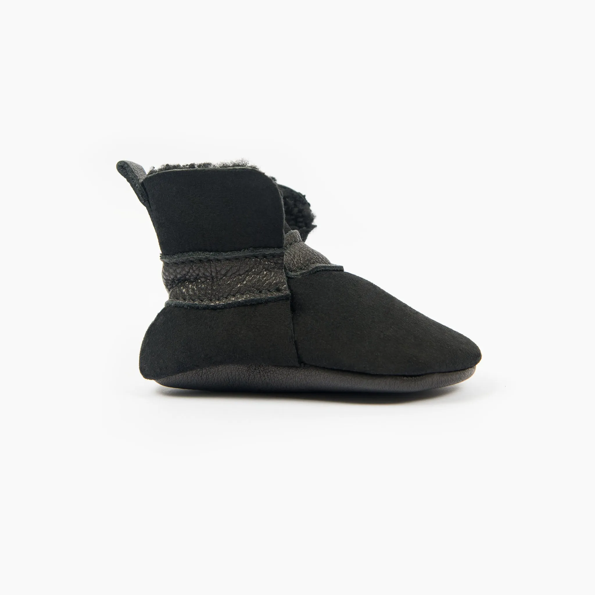 BLACK SHEEPSKIN BOOTIES