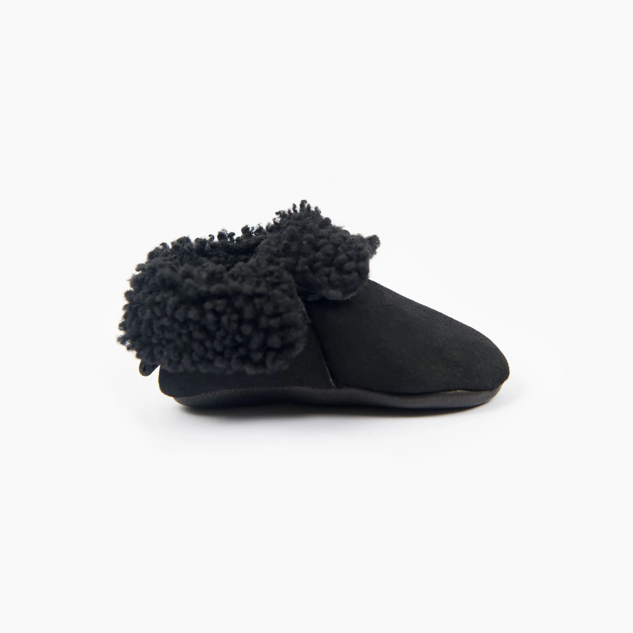 BLACK SHEEPSKIN BOOTIES