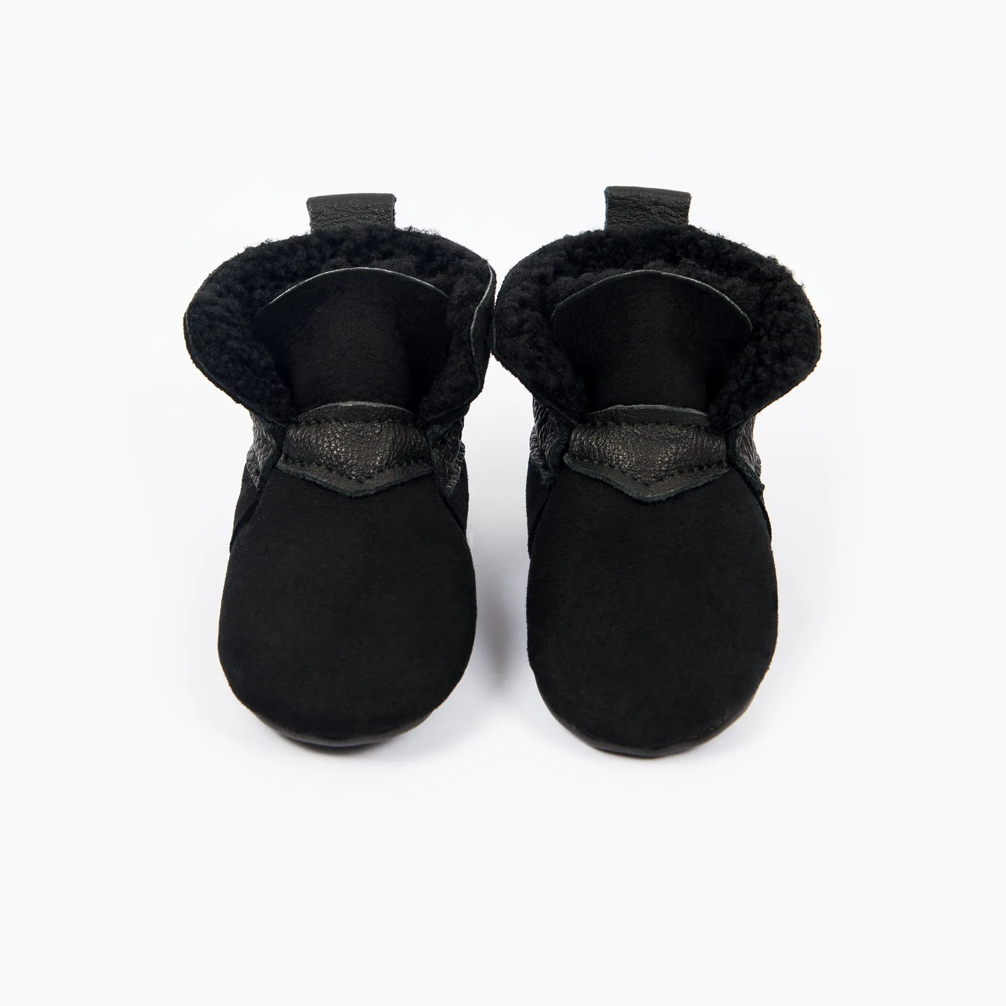 BLACK SHEEPSKIN BOOTIES