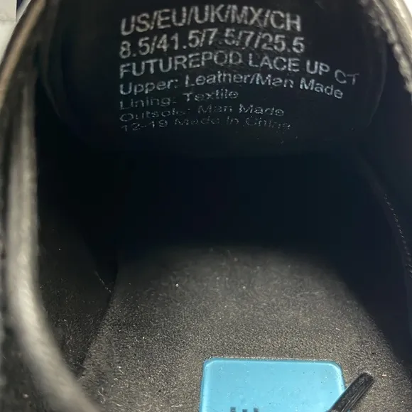BNWT Kenneth Cole Futurepod Lace up CT Black sizes 8.5