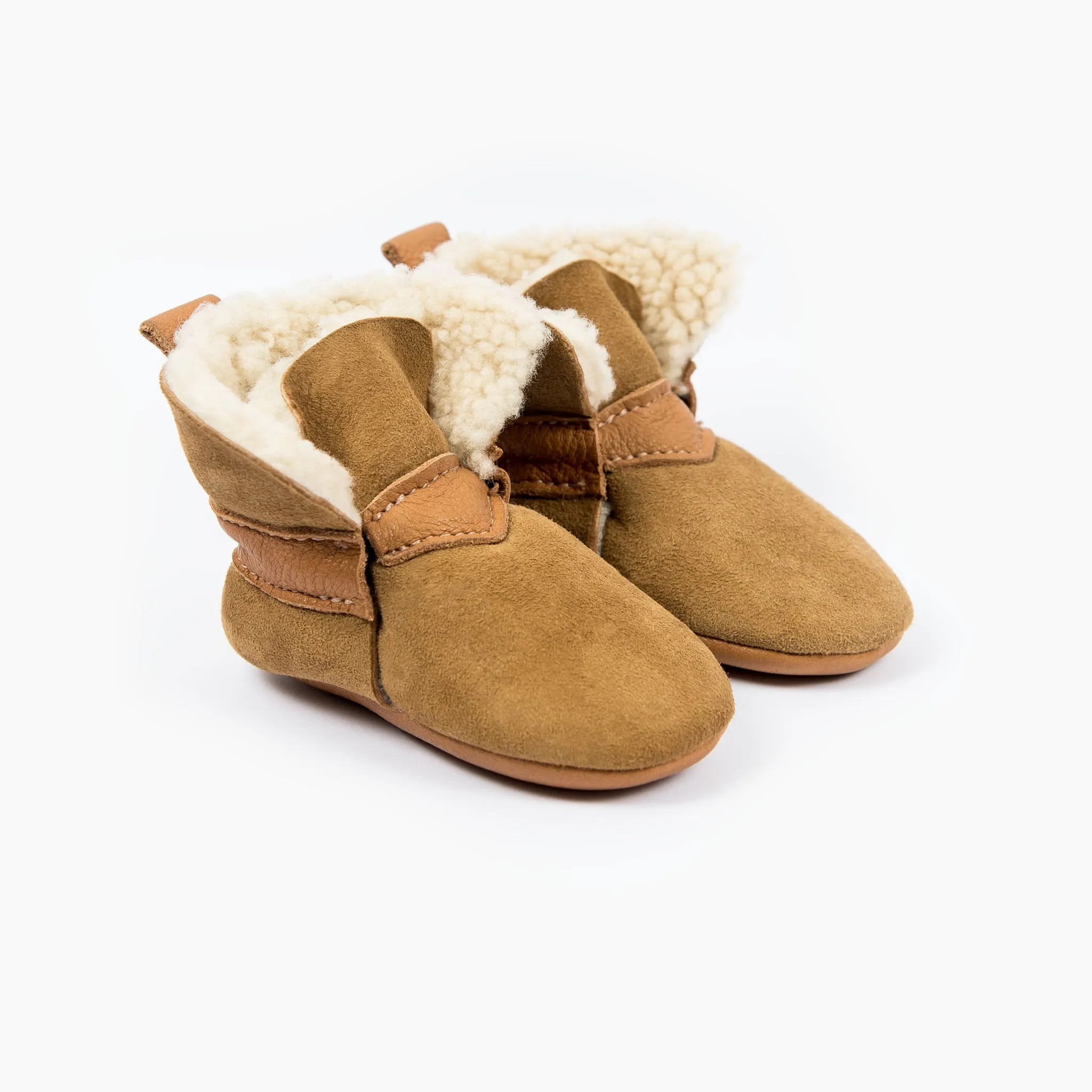 CINNAMON SHEEPSKIN BOOTIES