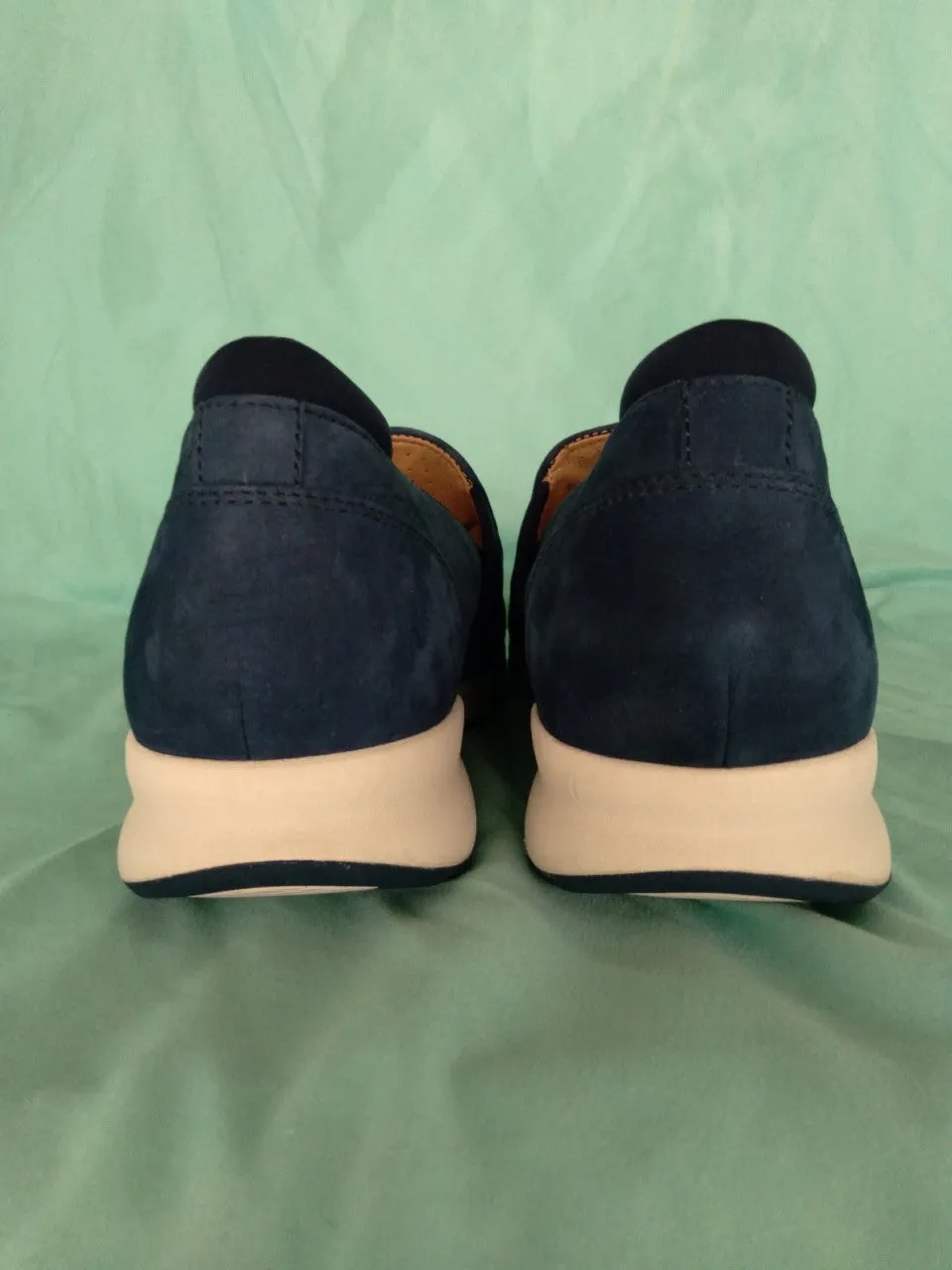 Clarks Women's Blue Unstructured Loafer - Size 11