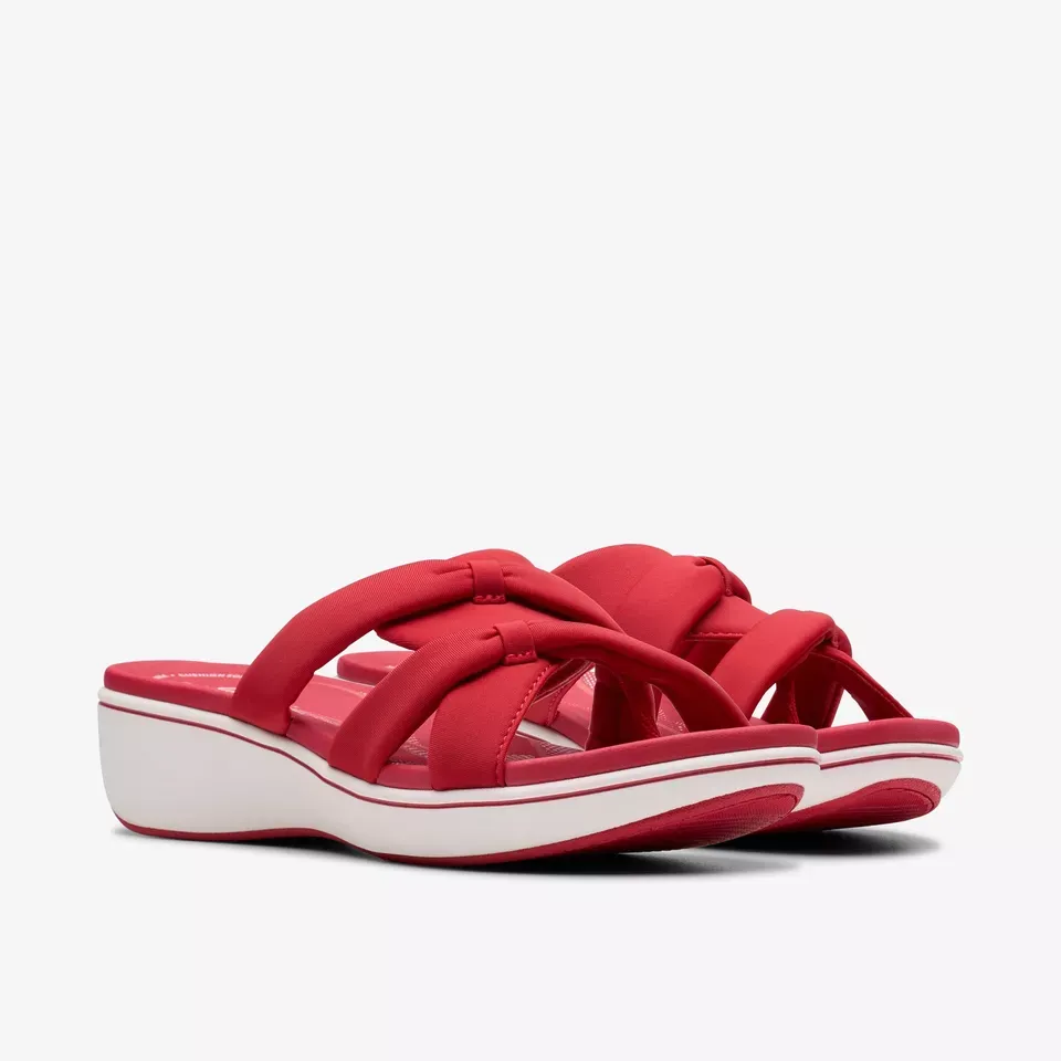 Clarks Women's Breeze Rae Cam Cherry 26181851