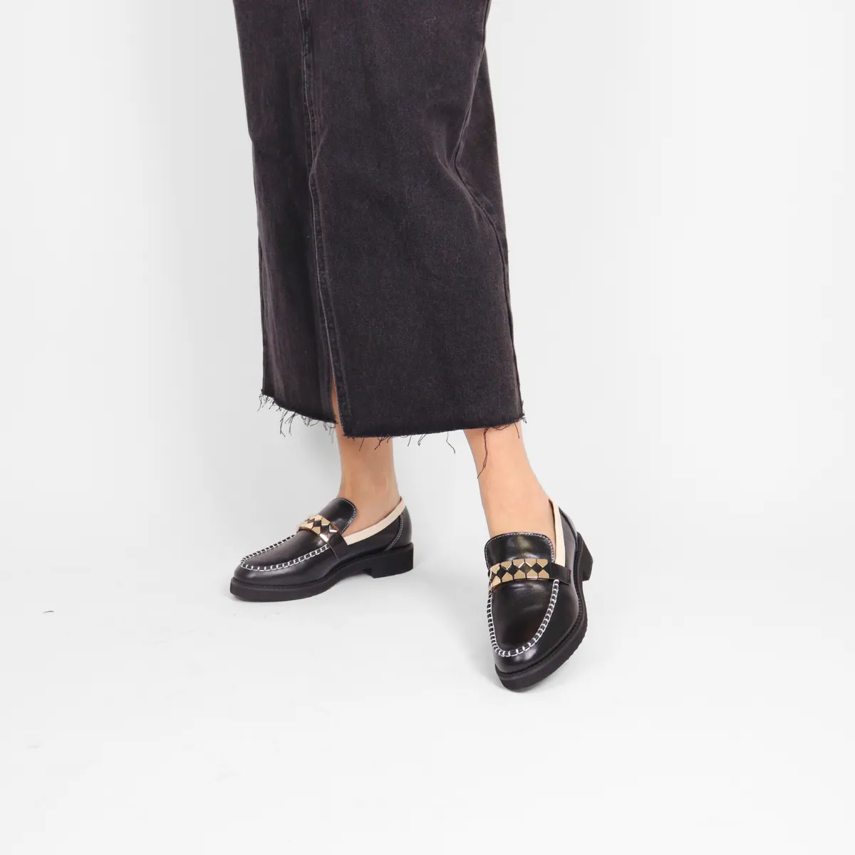 Clip & Stitch Loafer