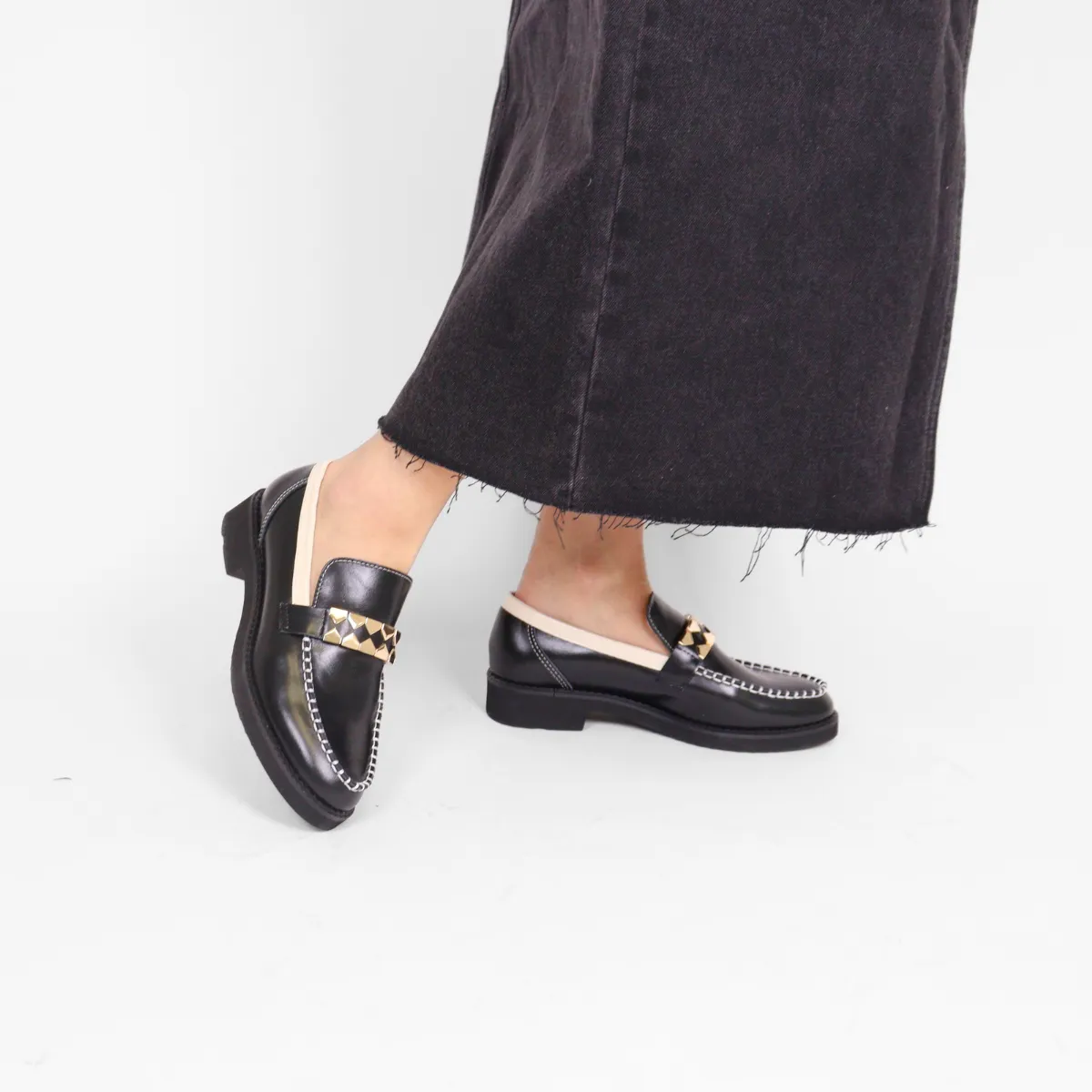Clip & Stitch Loafer