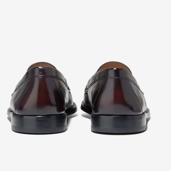 Cole Haan Men’s Pinch Tassel Loafer in burgundy Sz 11.5 Width D