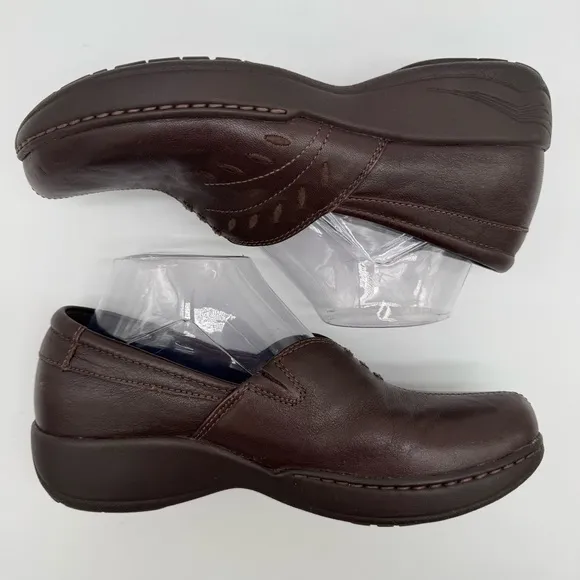 Dansko Abigail Brown Leather Slip On Clog Loafer Size EU 39/US 8.5-9