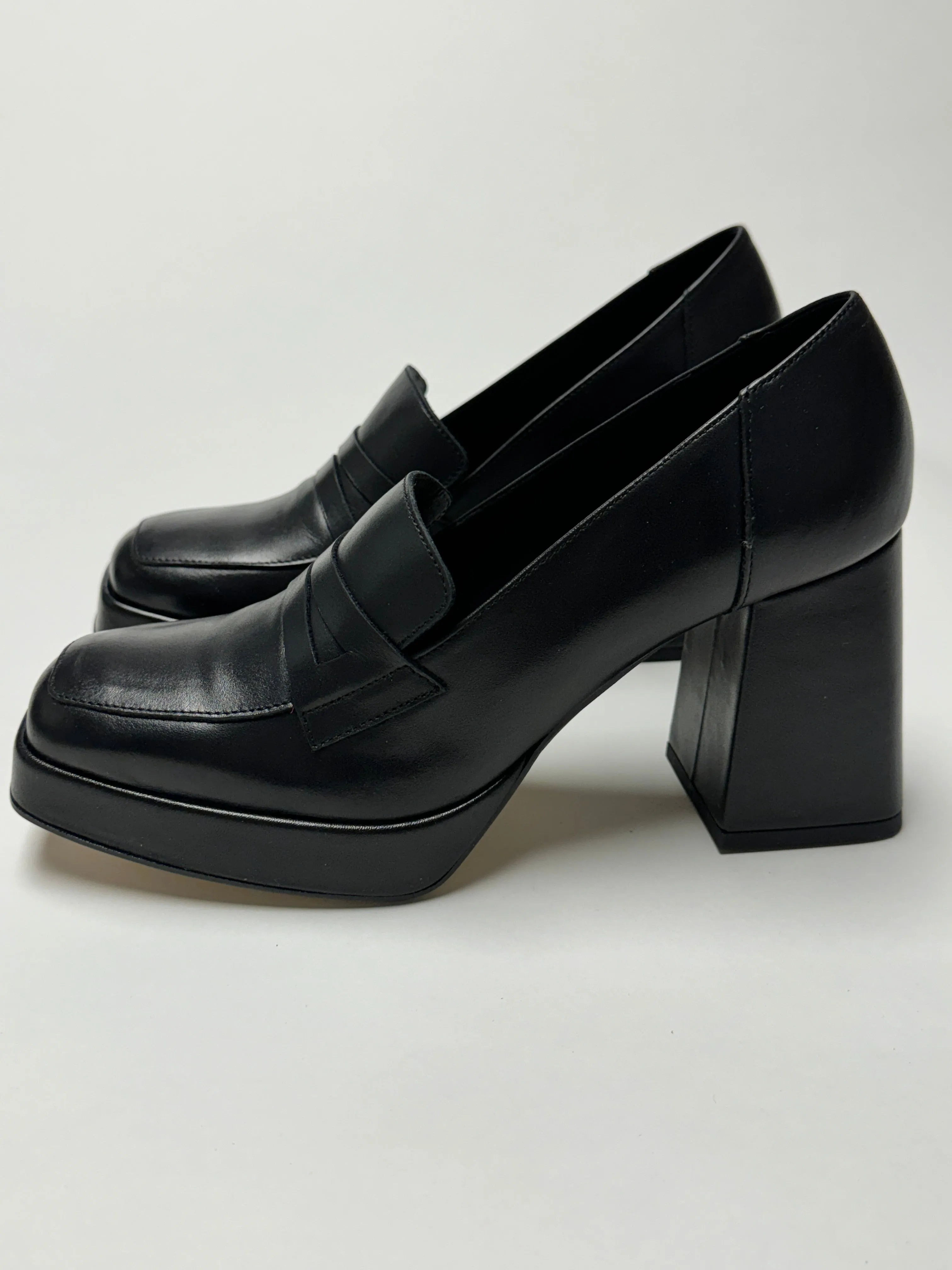 Effie Loafer Pump | Black