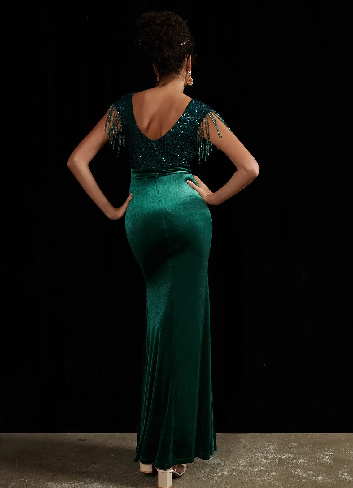 Emerald Green Velvet Sequin Tassels Mermaid Formal Gown With Slit