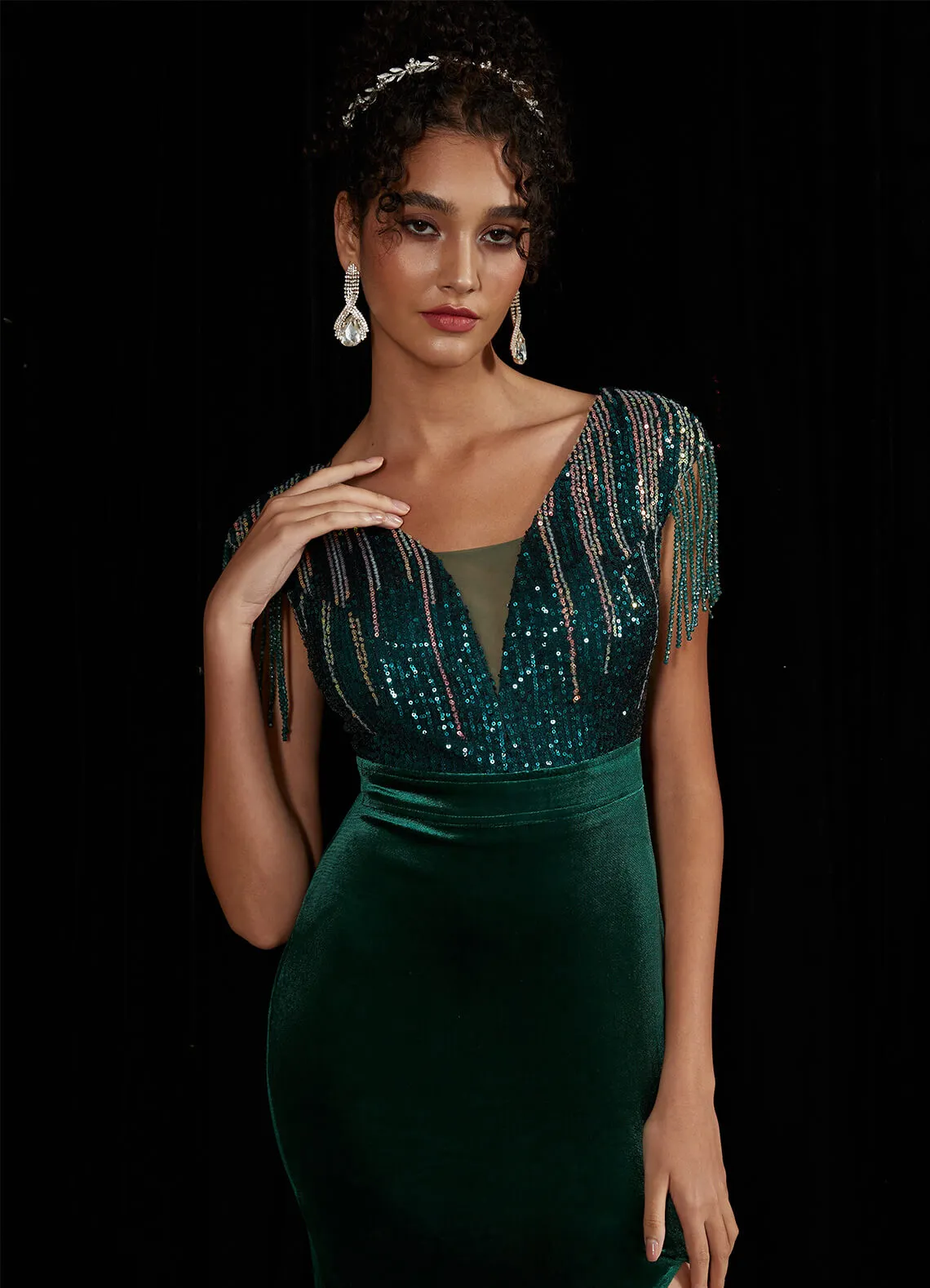 Emerald Green Velvet Sequin Tassels Mermaid Formal Gown With Slit