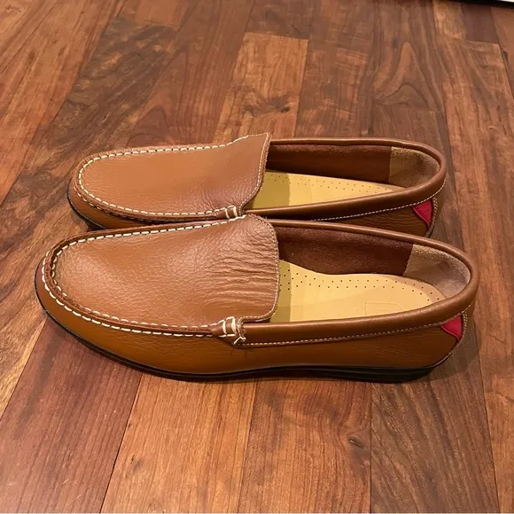 FootJoy- NWOT SZ 8 Taupe Men's Club Casuals Loafer Golf Shoe