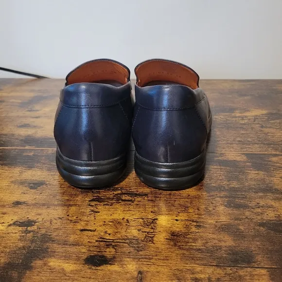 Footprints by Birkenstock Navy Leather Loafer Size 38