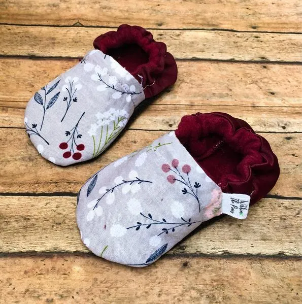 Gray & Maroon Floral Moccasins
