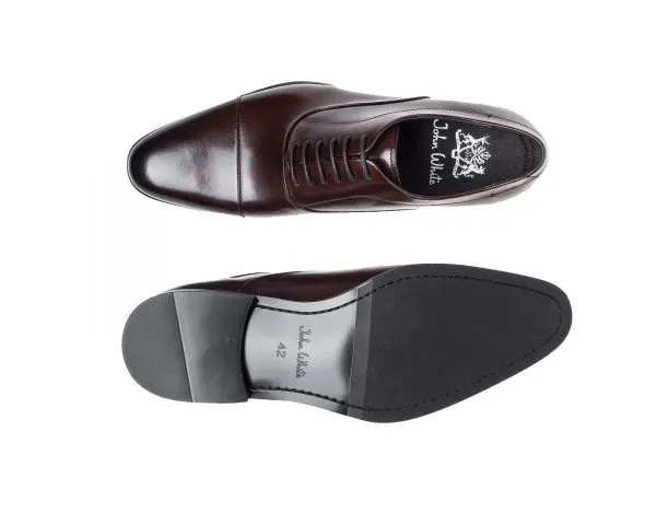 Guildhall Brown Capped Oxfords