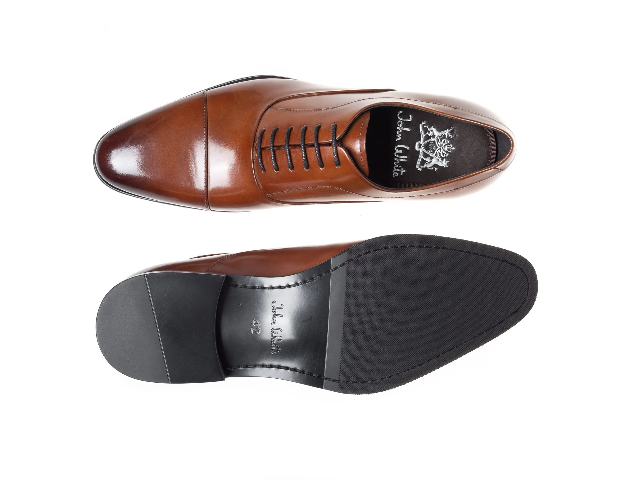 Guildhall Tan Capped Oxfords