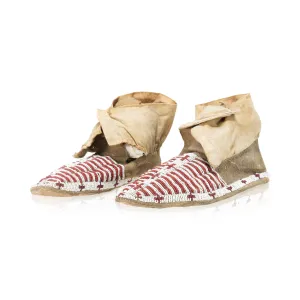 Hidatsa or Arikara Moccasins
