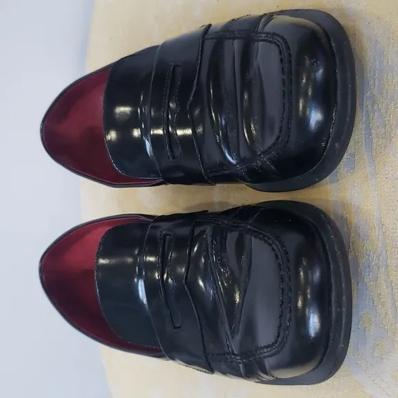 Lauren Ralph Lauren Shoe Womens sz 6 Brianne Patent Leather Penny Loafer