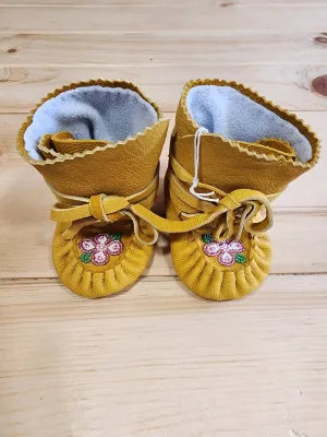 Leather Moccasin Wraps - size 1 (U.S.) - with Beaded Flower