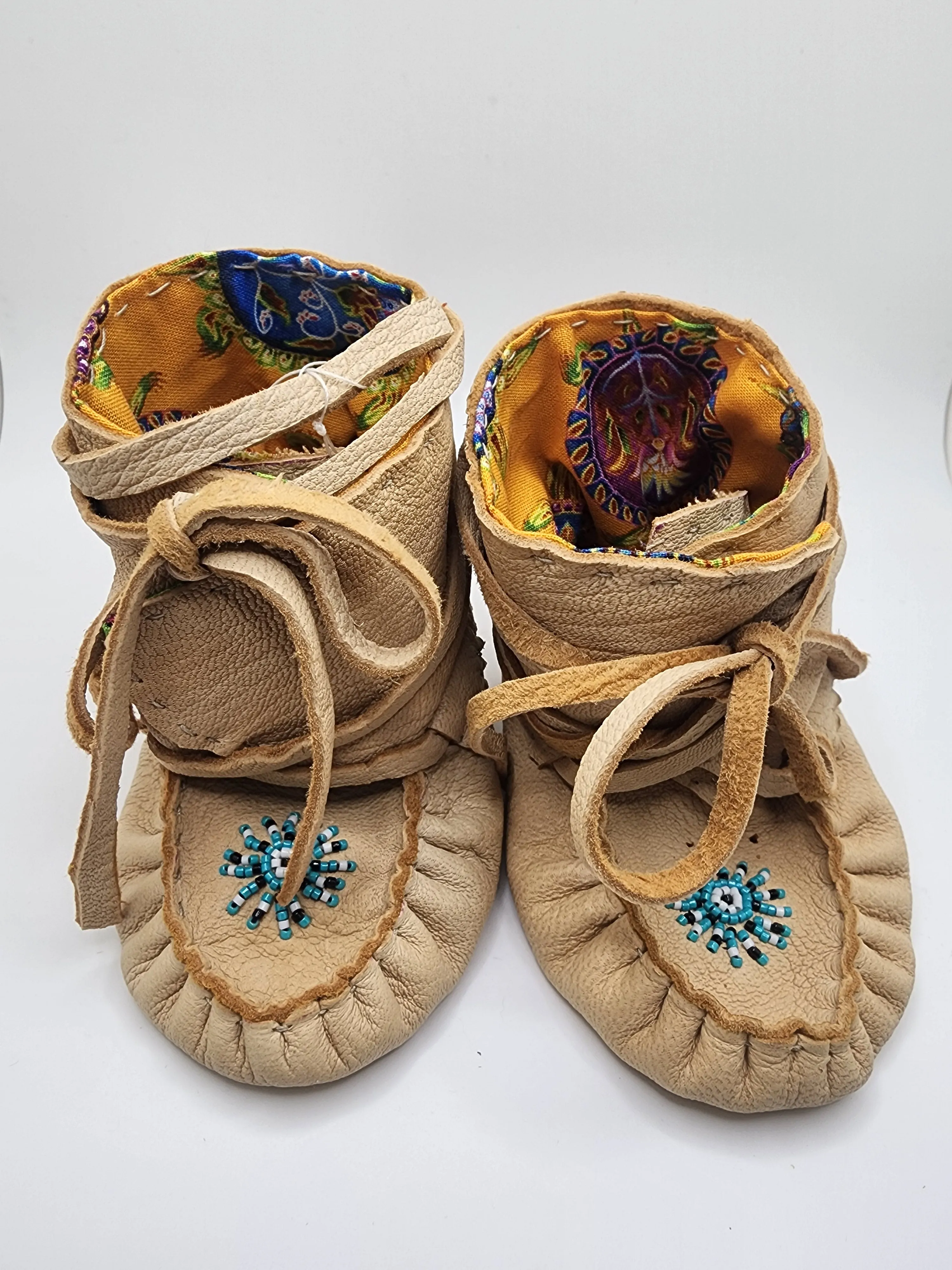 Leather Moccasin Wraps - Size 3.5(U.S) - with Beaded Flower Design