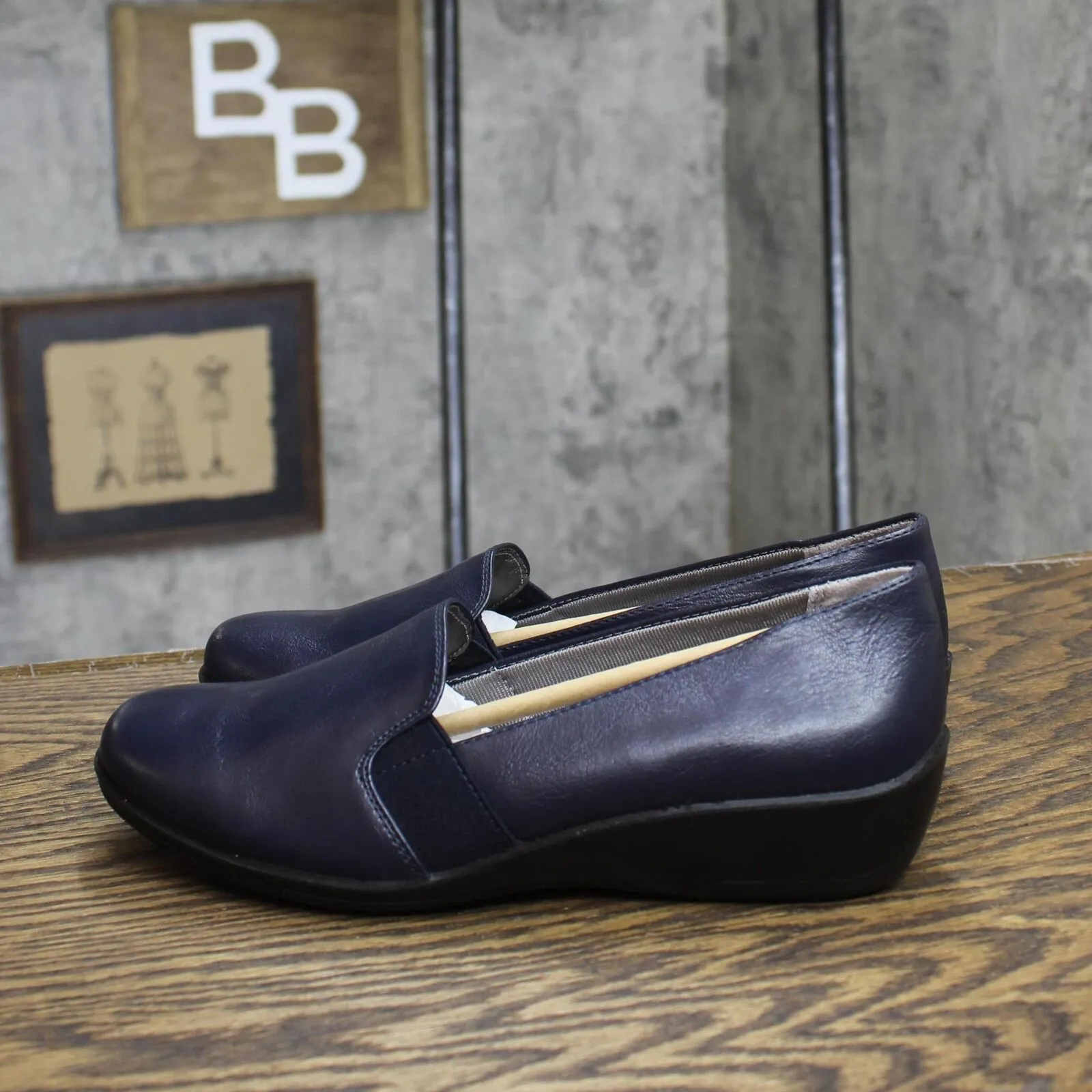 Lifestride Women's Isabelle Shoe Slip On Loafers E3472S3 Lux Navy Blue 6M