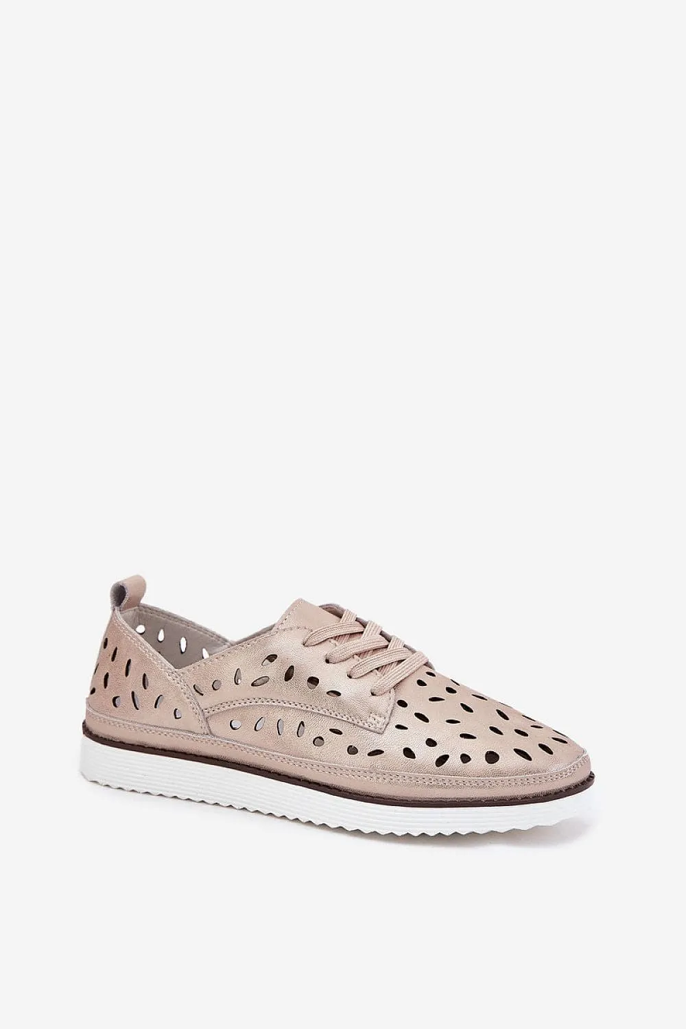 Low Shoes Step in style