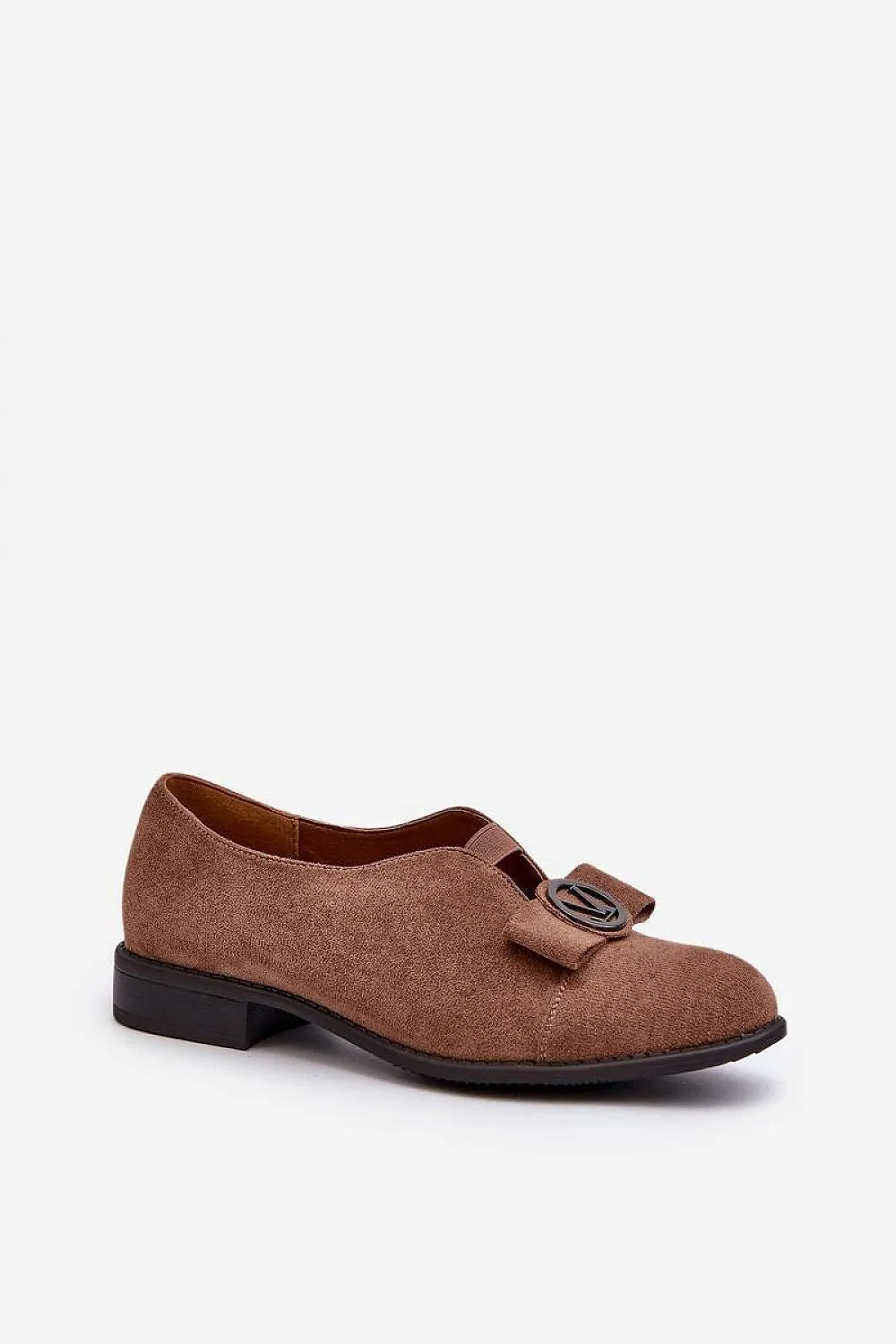 Low Shoes Step in style
