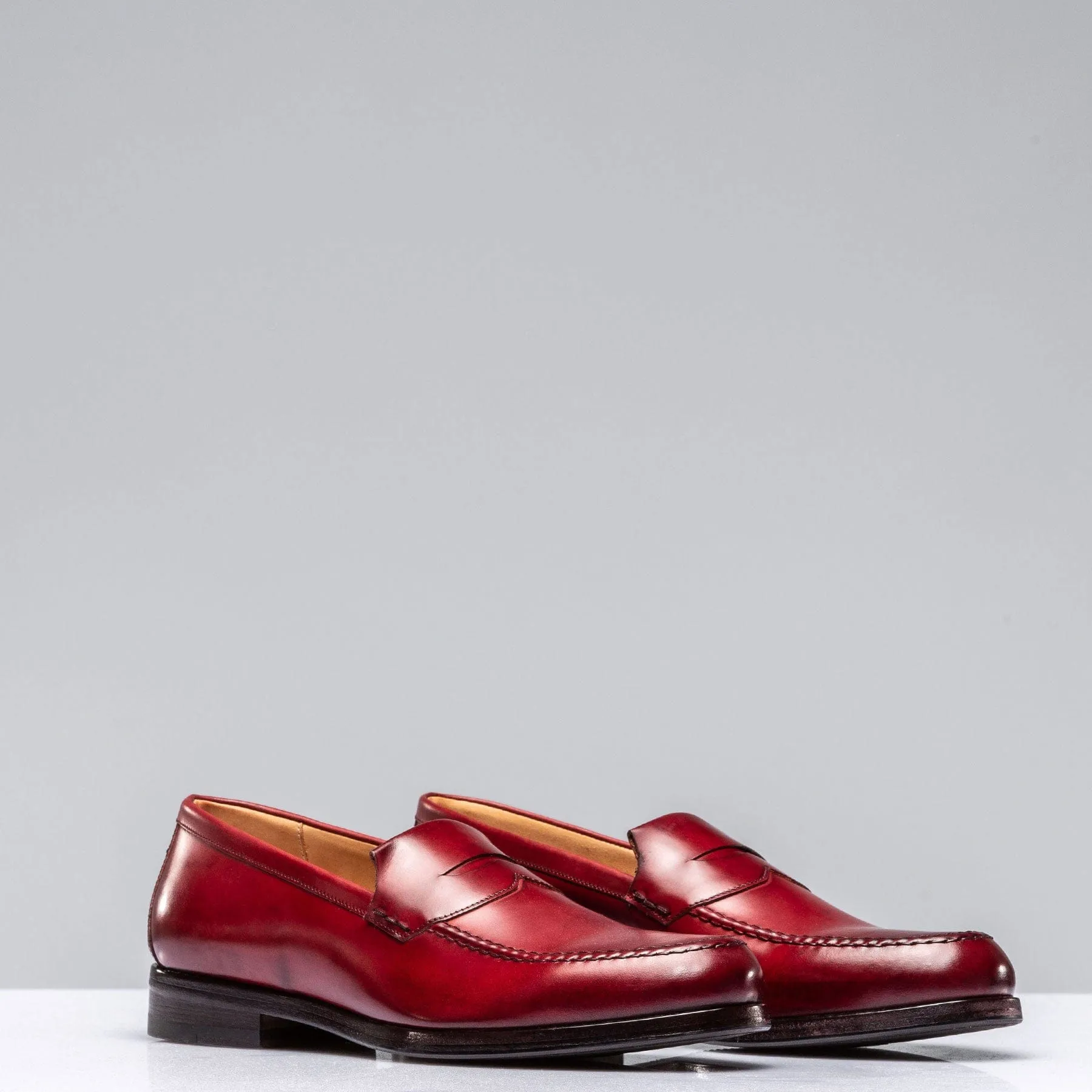 Lucro Loafer In Antique Cherry