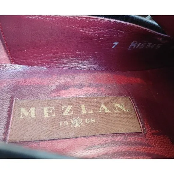 Mezlan Penny Loafer Black Leather Medallion Toe Men's Size 7