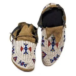 Native American Style Handmade Beaded Powwow Dance Moccasin PMC783