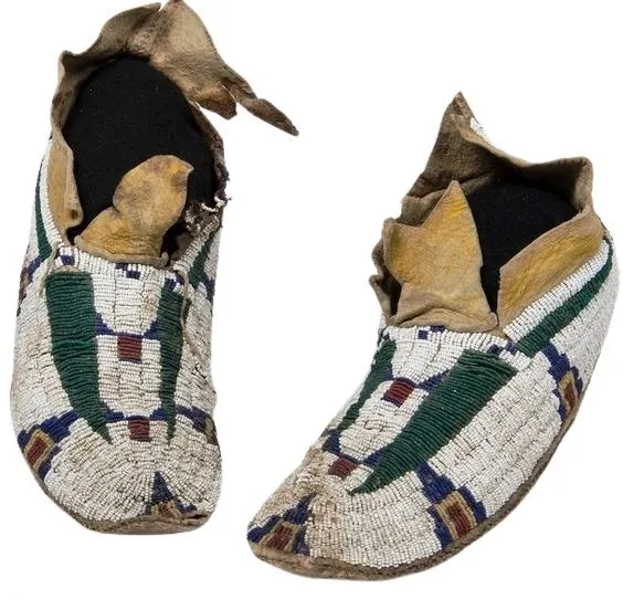 Native American Style Handmade Beaded Powwow Dance Moccasin PMC842