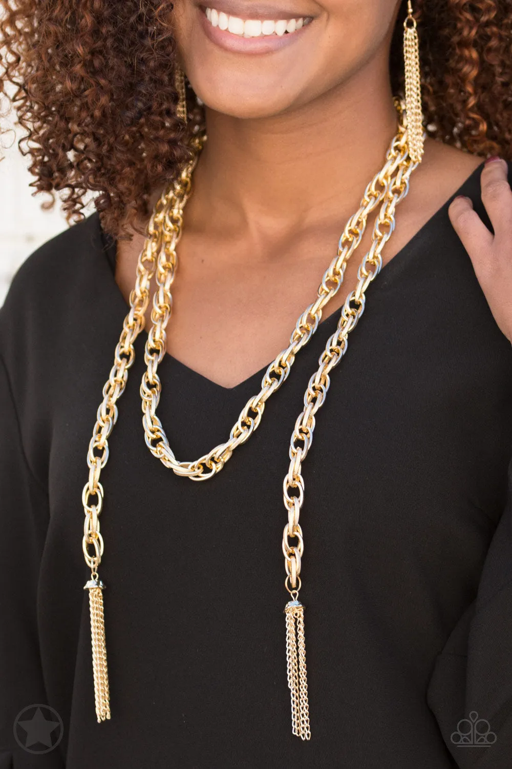 Paparazzi SCARFed for Attention Necklace Gold