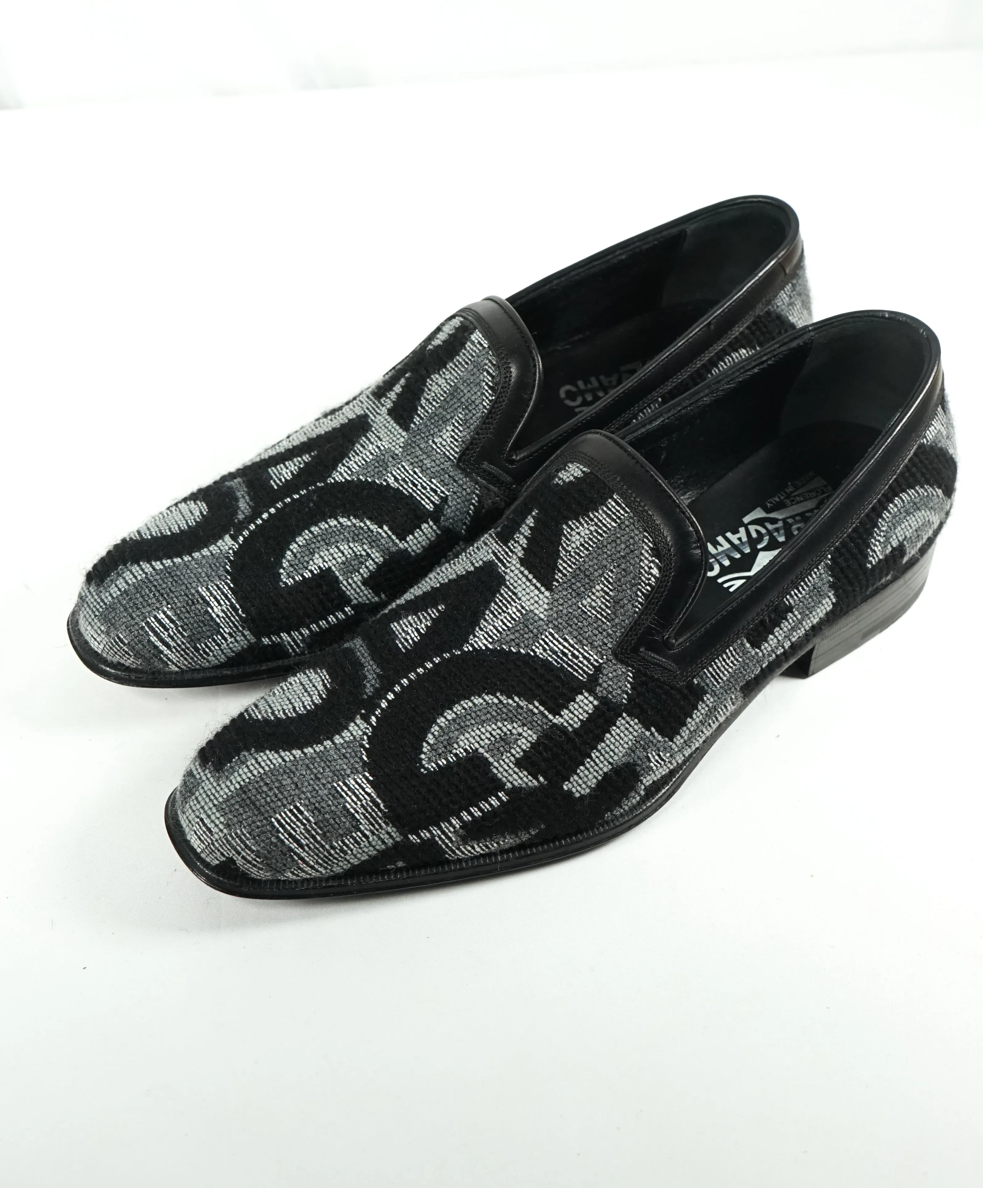 SALVATORE FERRAGAMO -LOGO Monogram Wool Leather Slip On Smoking Loafers - 7 EE