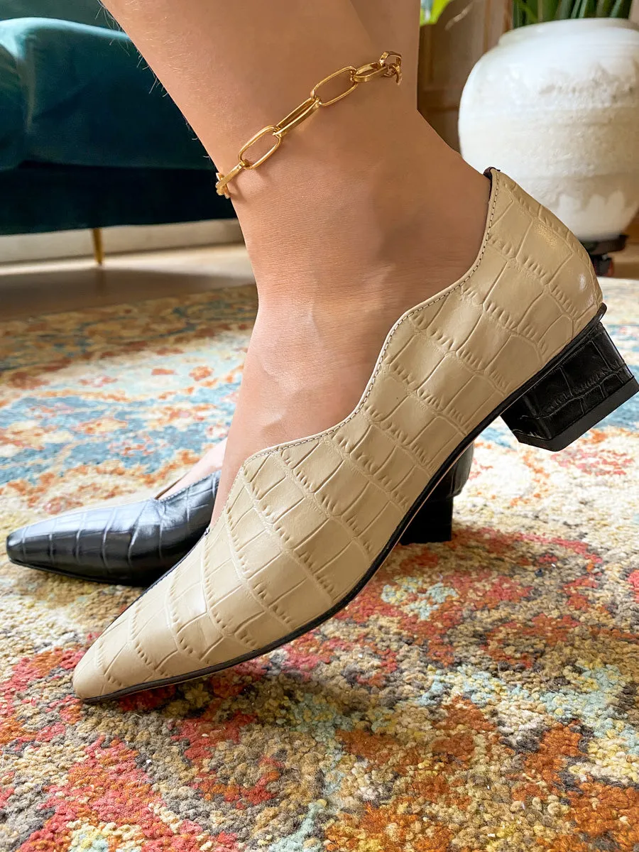 Scalloped Edges Croc-Embossed Leather Mid Heel Round Toe Pumps - Beige