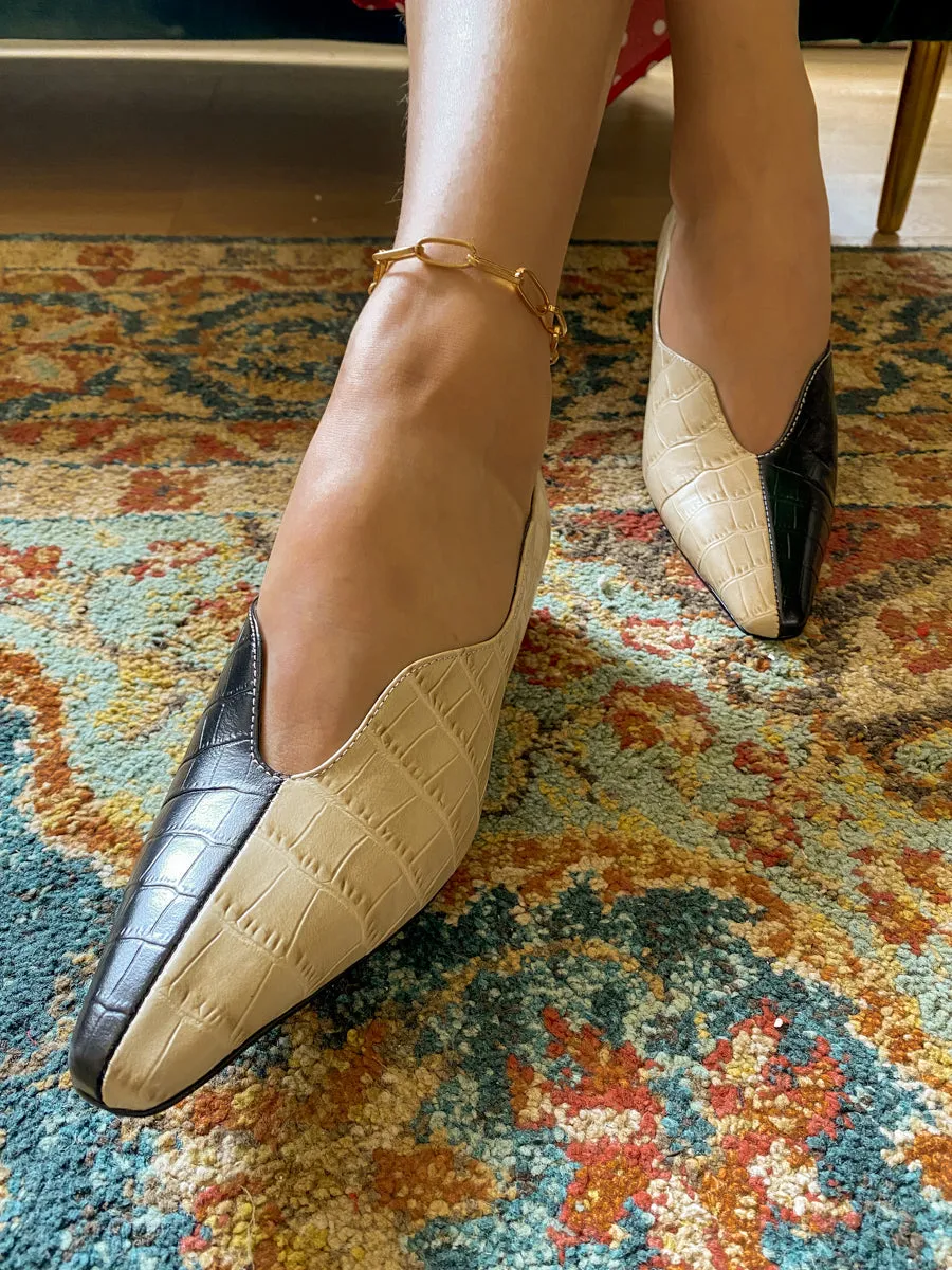 Scalloped Edges Croc-Embossed Leather Mid Heel Round Toe Pumps - Beige