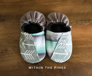 Stripe Arrow Half & Half Ombre Moccs