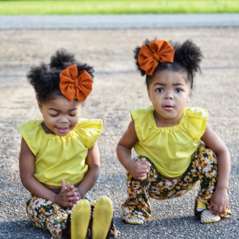 Sunflower Bow Moccasins