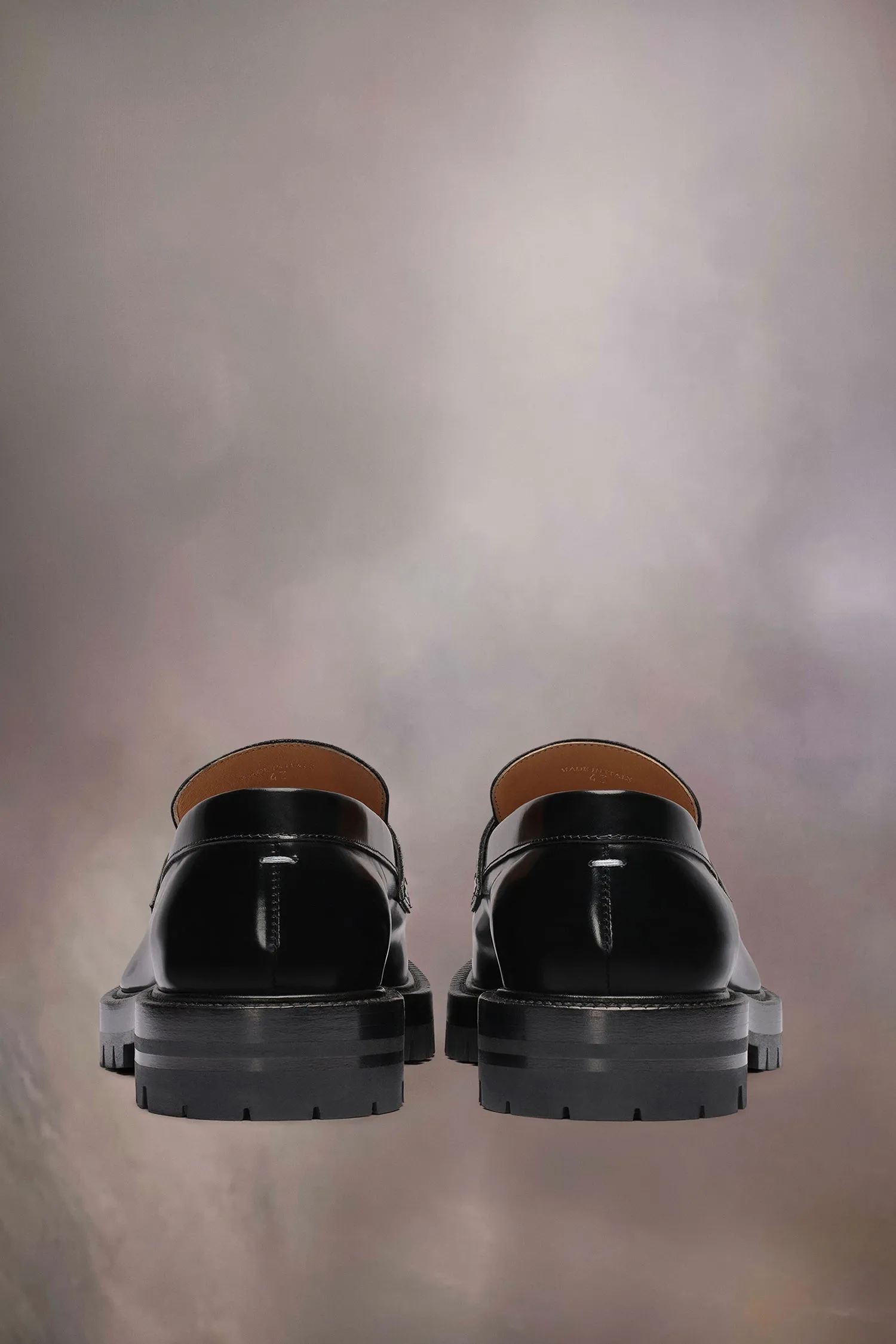 TABI COUNTRY LOAFER IN BLACK, SS24