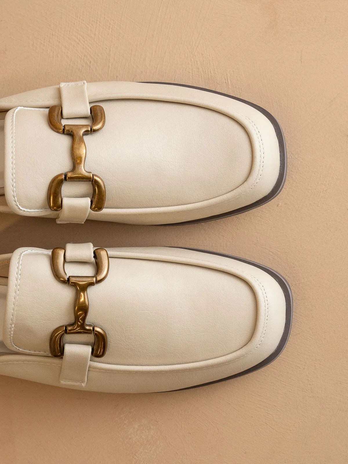 The Blakely | Beige Modern Mule Loafer