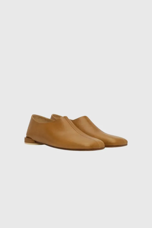 Tumbled Leather Loafer
