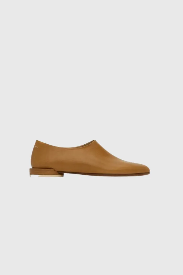 Tumbled Leather Loafer